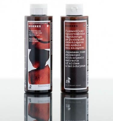 Τριαντάφυλλο από την ανατολή σε αφρόλουτρο