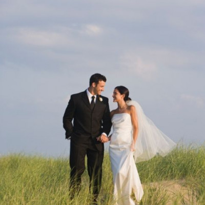 Αν θες τη νύφη, ξέχνα την προίκα