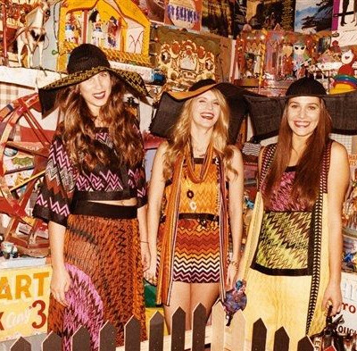 H οικογένεια Missoni φωτογραφίζεται στο Μουσείο των Πάντων του Λονδίνου