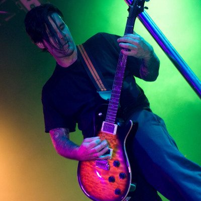 Οι Korn σε αναζήτηση νέου κιθαρίστα