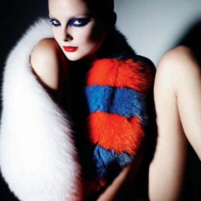 Η Eniko Mihalik ποζάρει για το περιοδικό Numéro