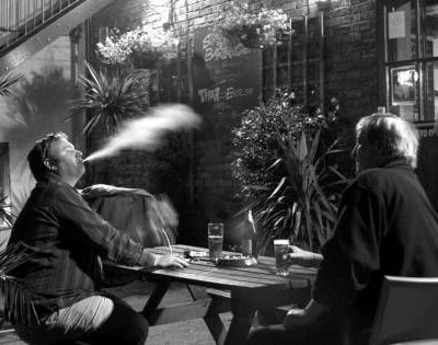 Ισπανία: Η καπνοαπαγόρευση πιάνει και τους ηθοποιούς;