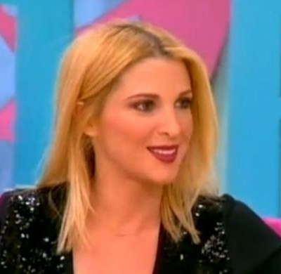 VIDEO: Η Νίκη Κάρτσωνα, το queen.gr και οι απορίες της Μενεγάκη