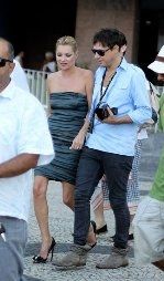 H Kate Moss και ο Mario Testino στη Βραζιλία