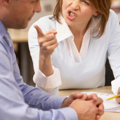 Οι συνάδελφοι δεν είναι αντίπαλοι