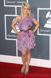 H Kelly Osbourne δεν θέλει να φανεί...