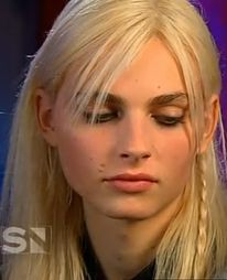 Tα πάντα για τον Andrej Pejic