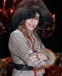 H Μenkes προτρέπει τον Galliano να πάει για αποτοξίνωση