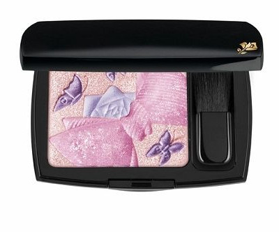 Μια ωραία πεταλούδα από τη Lancôme