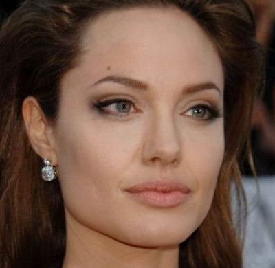 Η Angelina Jolie για τη Λιβύη