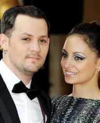 Ο Joel Madden ξεμπροστιάζει την Nicole Richie στο twitter