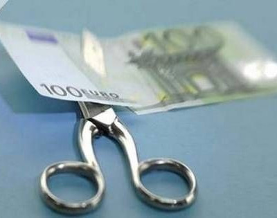 Τα νέα μέτρα με τα οποία σχεδιάζει η κυβέρνηση να βρει τουλάχιστον 22 δισ. ευρώ