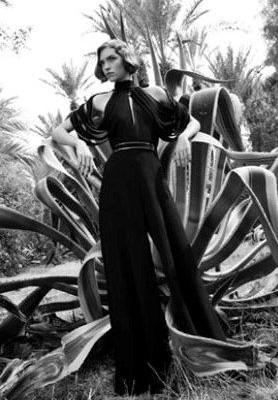 Η Arizona Muse πρωταγωνιστεί στο fashion film του οίκου Yves Saint Laurent για συλλογή άνοιξη 2011