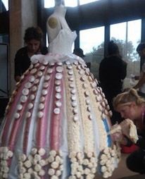 Ένα νυφικό από cupcakes