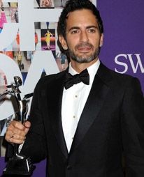 O Marc Jacobs βραβεύεται