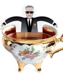 Πιείτε τσάι με τον Karl Lagerfeld