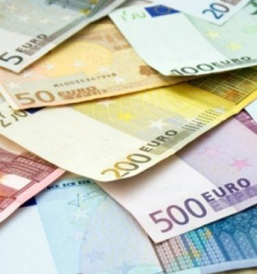 Nomura: Στα 61,4 δισ. ευρώ οι ζημίες για τις ξένες τράπεζες από αναδιάρθρωση των χρεών της Ελλάδας
