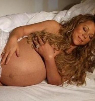 Ολόγυμνη πριν γεννήσει η Mariah Carey