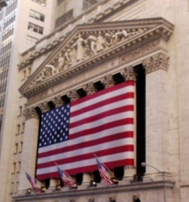 Πάνω από τις 12.500 μονάδες ο Dow Jones μετά από 3 χρόνια - Κέρδη 2% για τον Nasdaq