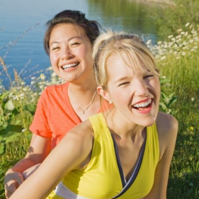 Γελάτε; Συνεχίστε, σας κάνει καλό.