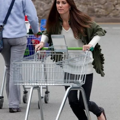 Η Kate Middleton στο super market