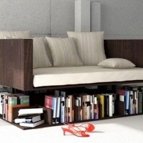 Καναπές ή βιβλιοθήκη; Και τα δύο!