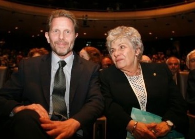 Το Μεγάλο Βραβείο Λογοτεχνίας στην Κική Δημουλά