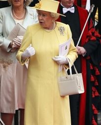 Η τσάντα της βασίλισσας