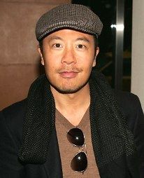 Derek Lam για όλες τις τσέπες