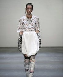 H μόδα πάει Καζακστάν