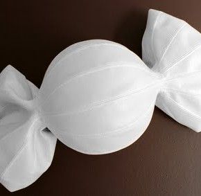 Μια καραμελίτσα ν’ακουμπήσω το κεφάλι μου