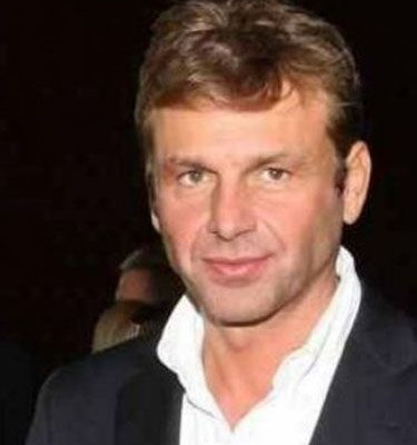 Η (θεατρική) «επανάσταση» του Γκλέτσου!