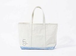 Νέα τσάντα Paul Smith για την γκαλερί Space στο Τόκιο