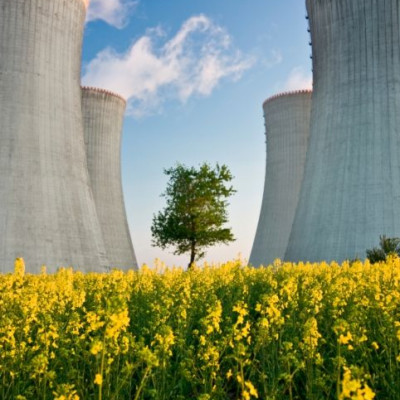 Η Γερμανία βάζει στοπ σε πυρηνικούς σταθμούς