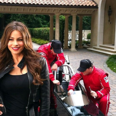 SOFIA VERGARA η απολυτη καλλονη !!!!