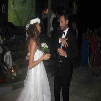 Παντρεύτηκε η Σάντυ Κουτσοσταμάτη