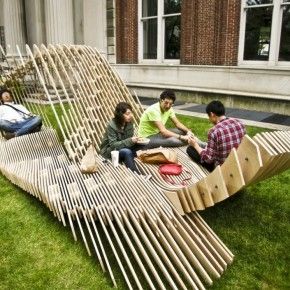 Ένα κάθισμα – Όλη η παρέα