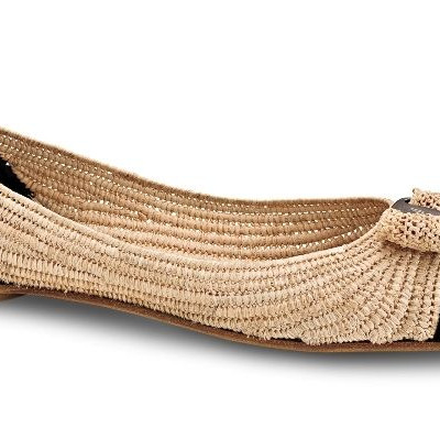 Χρώμα και ψάθα από τον Salvatore Ferragamo