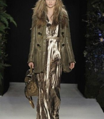 Τετραπλασιάστηκαν τα κέρδη της Mulberry