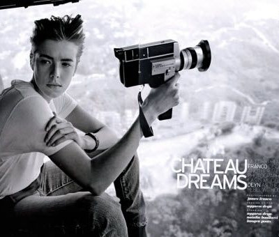 Ο James Franco τα κάνει όλα και συμφέρει