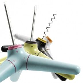 Ένα ασυνήθιστο πολυεργαλείο από τον Choi Jinyoung