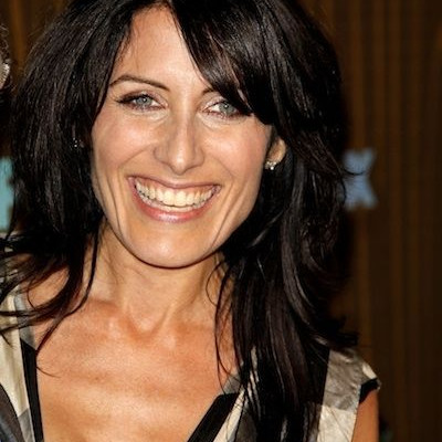 Η Lisa Cuddy παρατάει το νοσοκομείο και γίνεται «Καλή Σύζυγος»