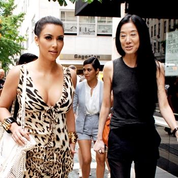 H Kim Kardashian με Vera Wang και Christian Louboutin στο γάμο της