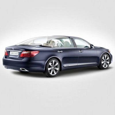 Ένα αυτοκίνητο για τον βασιλικό γάμο