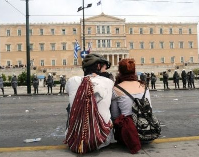 Der Spiegel: Ο νεποτισμός και το πελατειακό σύστημα κατέστρεψαν την Ελλάδα
