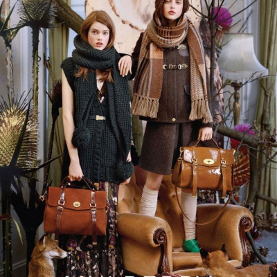 Στη βρετανική εξοχή με τη Mulberry