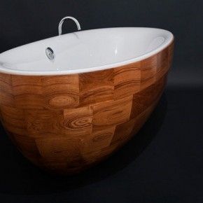 Η οβάλ μπανιέρα του SZOSTAK