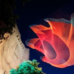 Τα αιθέρια γλυπτά της Janet Echelman