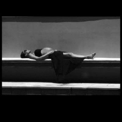 Δείτε τη Victoria Beckham ημίγυμνη σε προχωρημένη εγκυμοσύνη