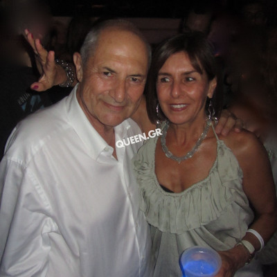 D.L.J. Dakis & Lietta Joannou : the coolest couple that can be !!!!